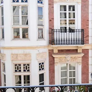 https://pp-apartaments-pea.hotelsinnerja.org