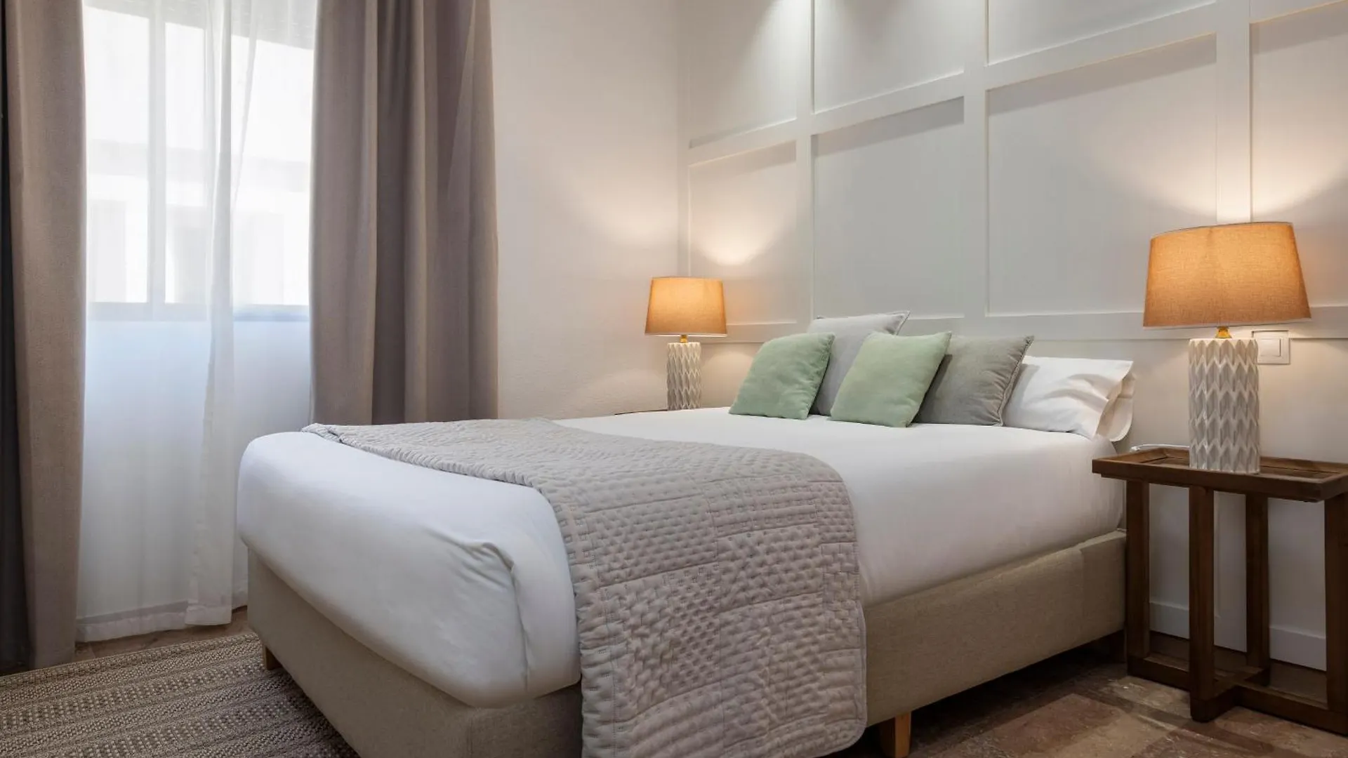 Magno Apartments Munoz Olive Sevilla 0*,  Spanien